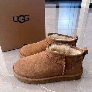 UGG Classic Ultra Mini Boots
